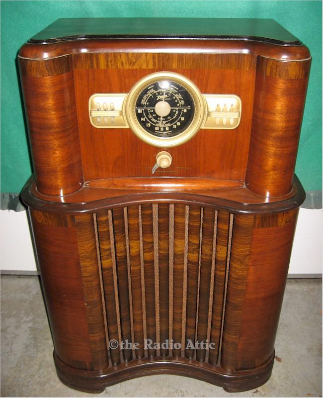 Zenith 8-S-463 Console (1939)